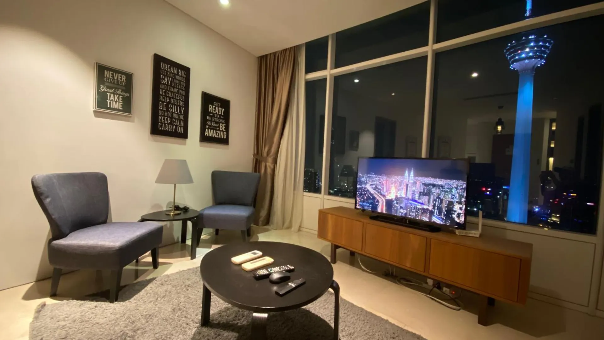 아파트 Kl Tower View Vortex Suite Klcc By Schien 쿠알라룸푸르